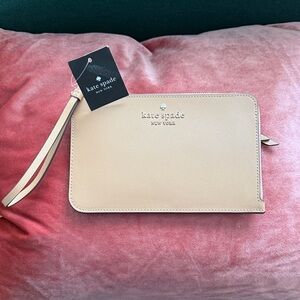 Kate Spade Tan Wristlet